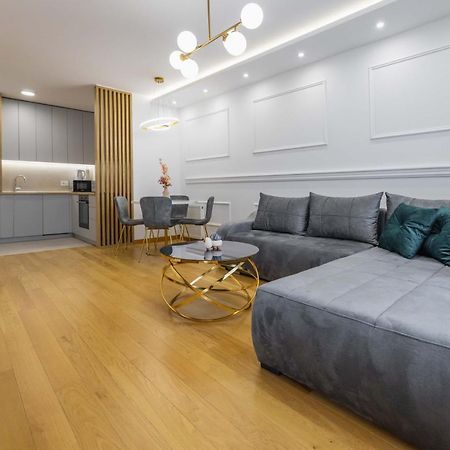 Bianca Apartment Novi Sad Buitenkant foto