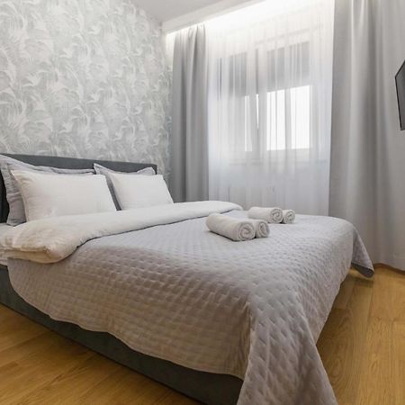 Bianca Apartment Novi Sad Buitenkant foto