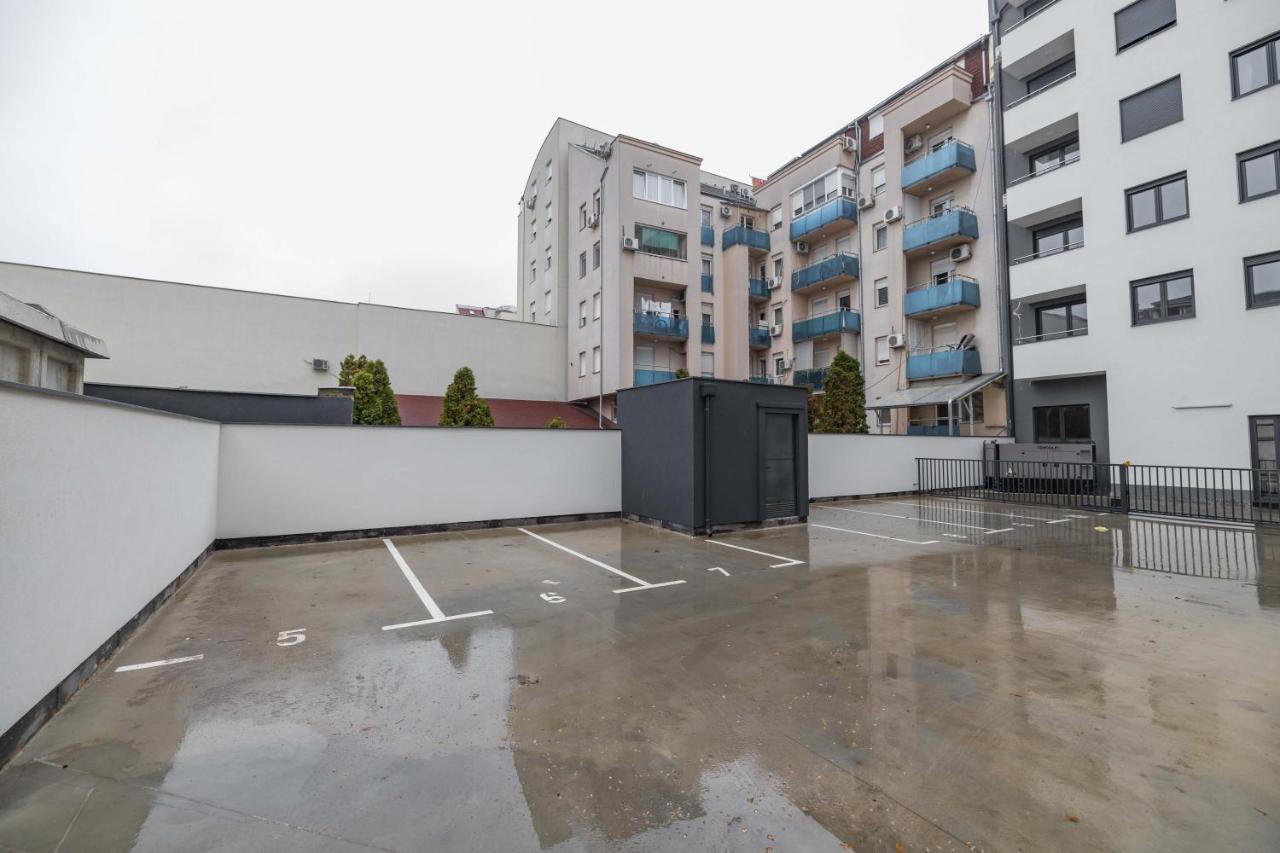 Bianca Apartment Novi Sad Buitenkant foto