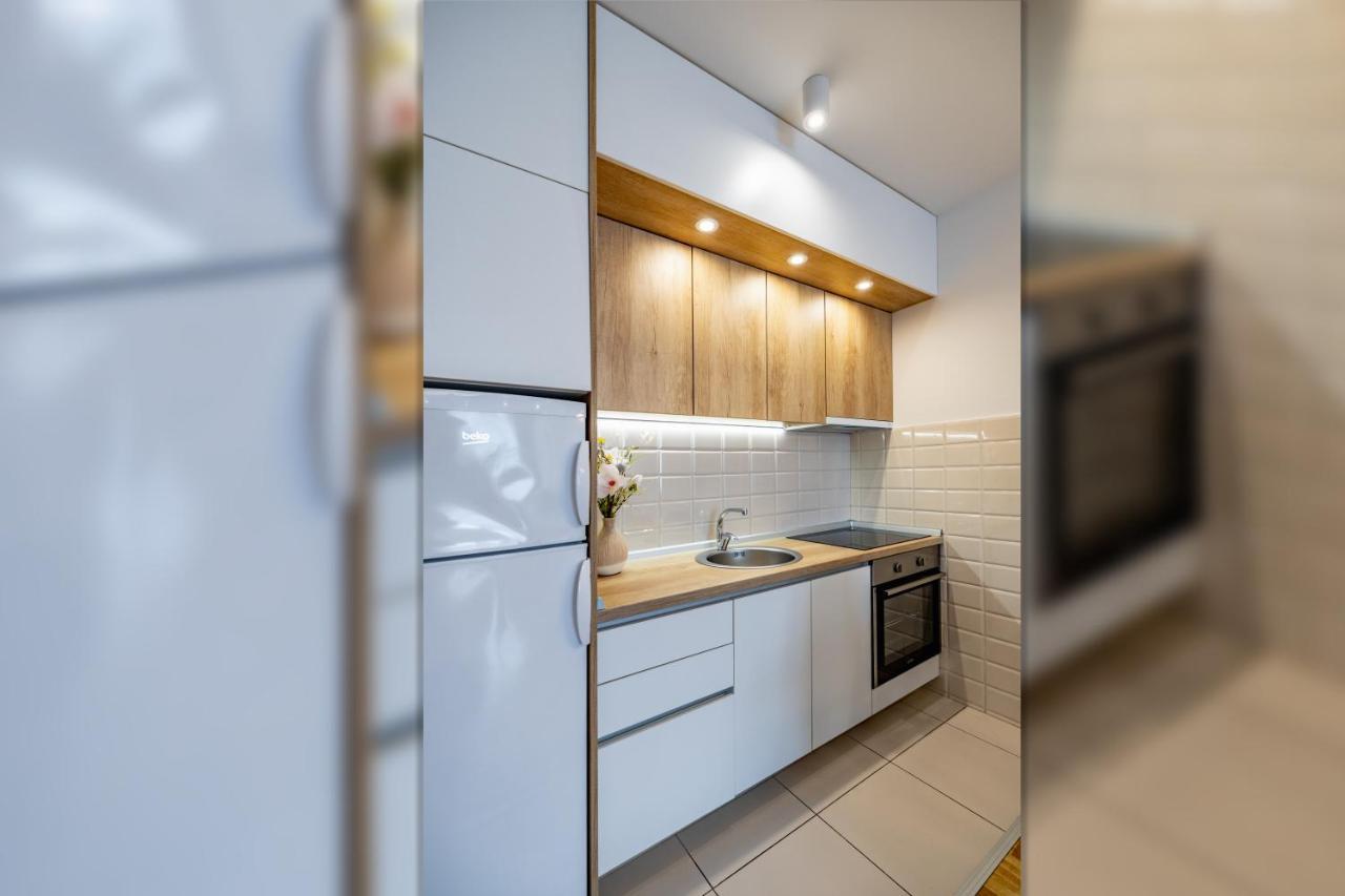 Bianca Apartment Novi Sad Buitenkant foto